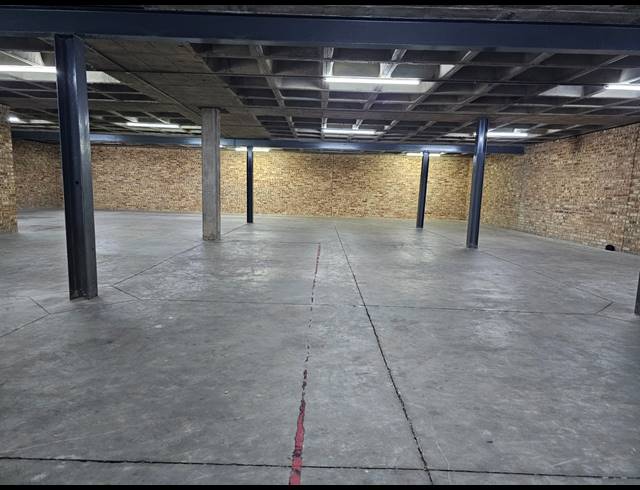 646M² FACTORY TO LET IN KYA SANDS